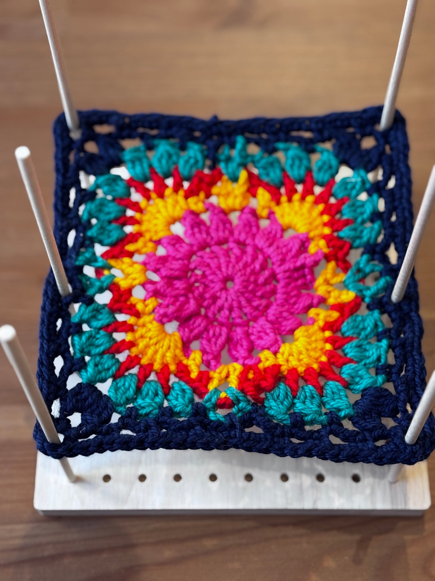 Bloqueur pour Granny Square – Planche de Blocage en Bois