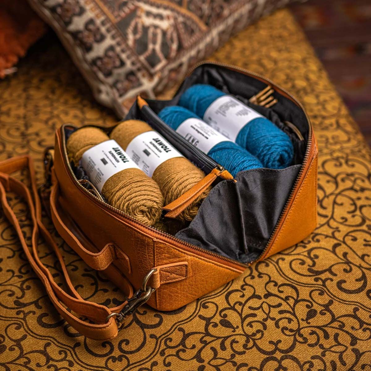 Sac à bandoulière Cleo XL de Muud – Sac polyvalent en cuir