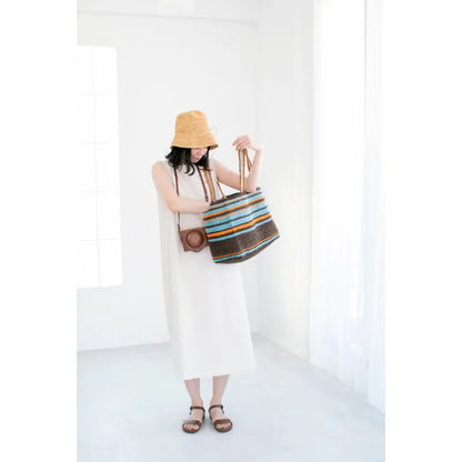 20 sacs &amp; pochettes au crochet