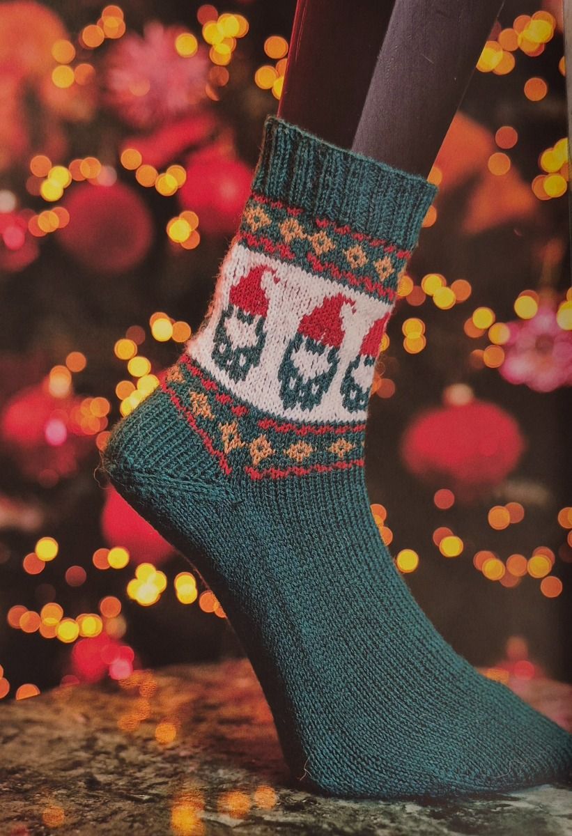 Chaussettes de Noël au tricot &amp; au crochet – Mr. Cey