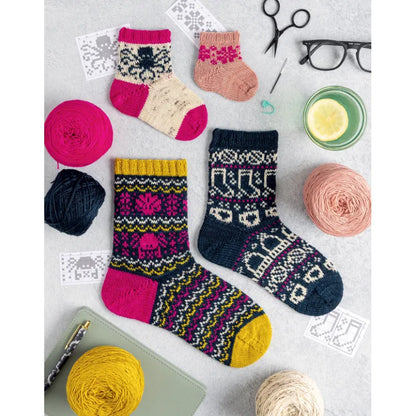 Le Répertoire des Motifs Doodles – Guide créatif de jacquard au tricot