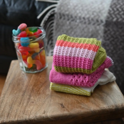 Gourmandises de Marie-Christine Lévesque - – Livre de 12 Patrons de Chaussettes au Tricot