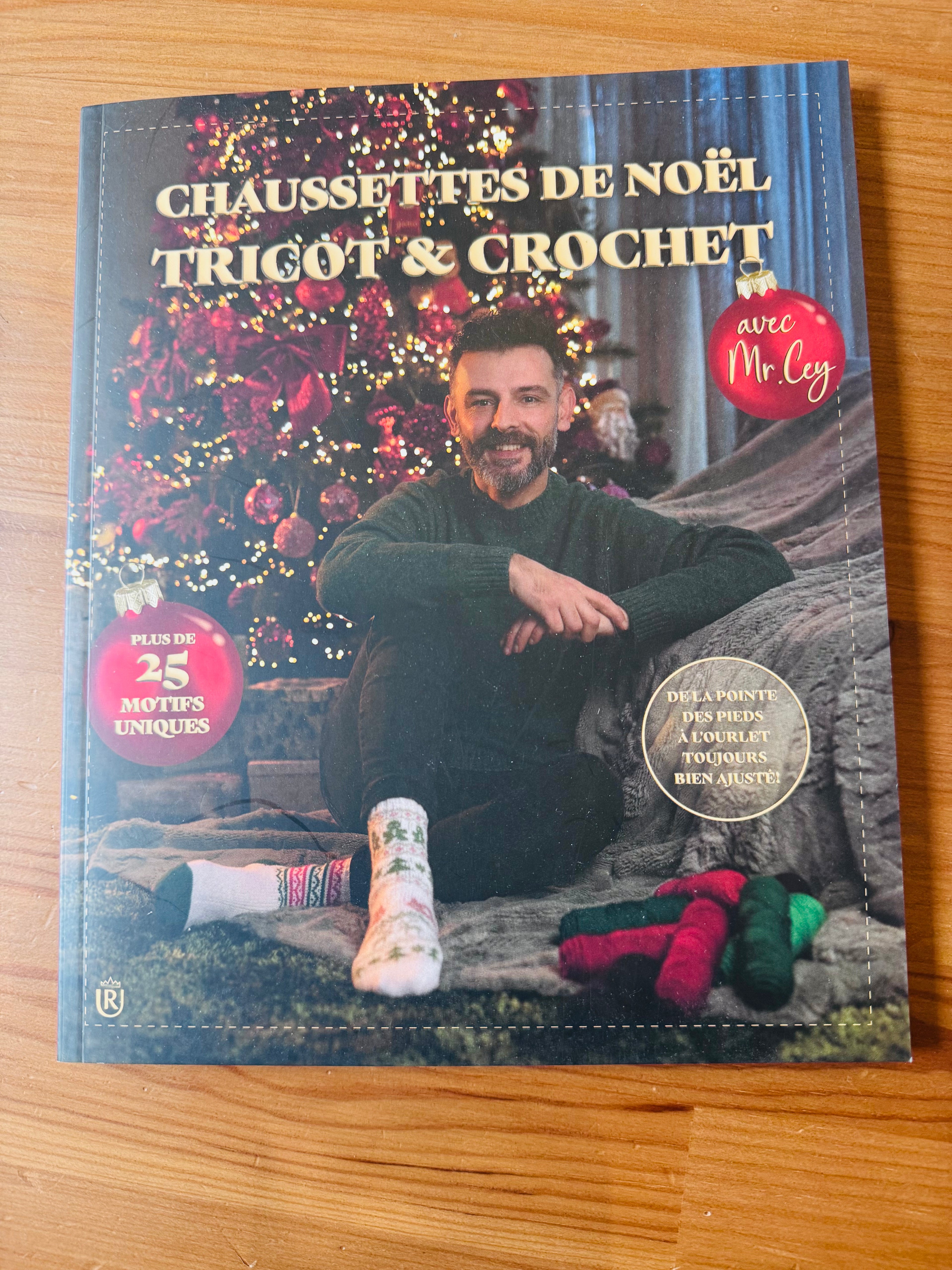 Chaussettes de Noël au tricot &amp; au crochet – Mr. Cey
