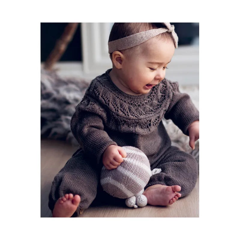 Adorable Layette au Tricot - 50 projets pour bébé de prématurés à 2 ans - KlompeLOMPE
