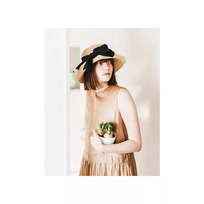 Chapeaux &amp; accessoires en raphia crocheté : 30 modèles tendance de sacs et chapeaux d’été.