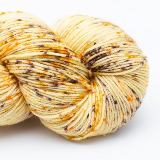 Lazy Lion Speckled – Fil mérinos 75% laine, 25% nylon