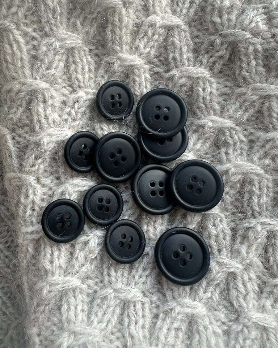 Boutons noirs en galalithe – 18 mm et 23 mm